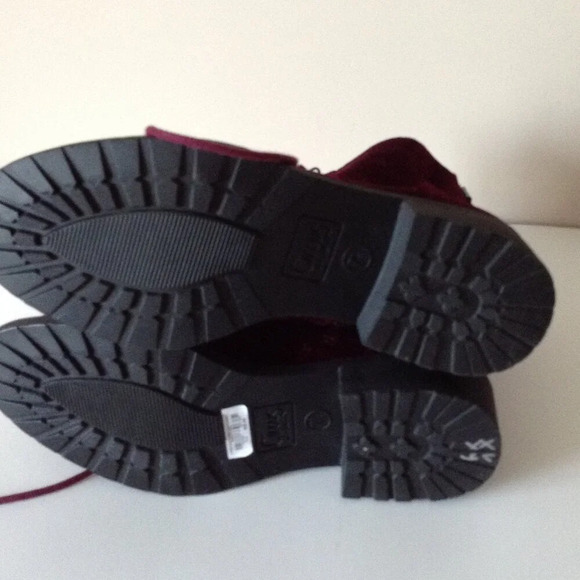 Circus By Sam Edelman Women's Red Velvet Lace Up Combat Boots Size 7.5 WW - Picture 7 of 11